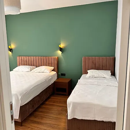 Taksim Otto מלון דירות