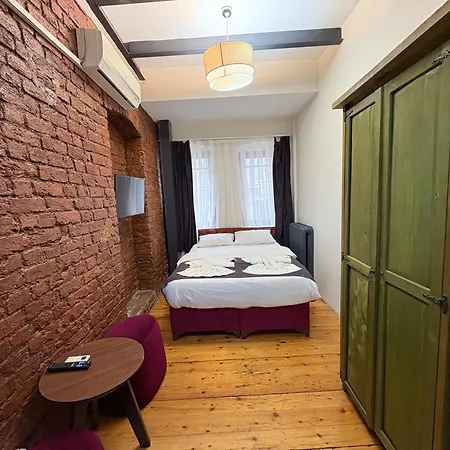 Taksim Otto מלון דירות