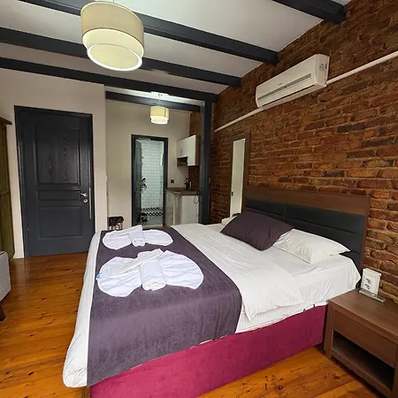 Hotel apartamentowy Taksim Otto 3*